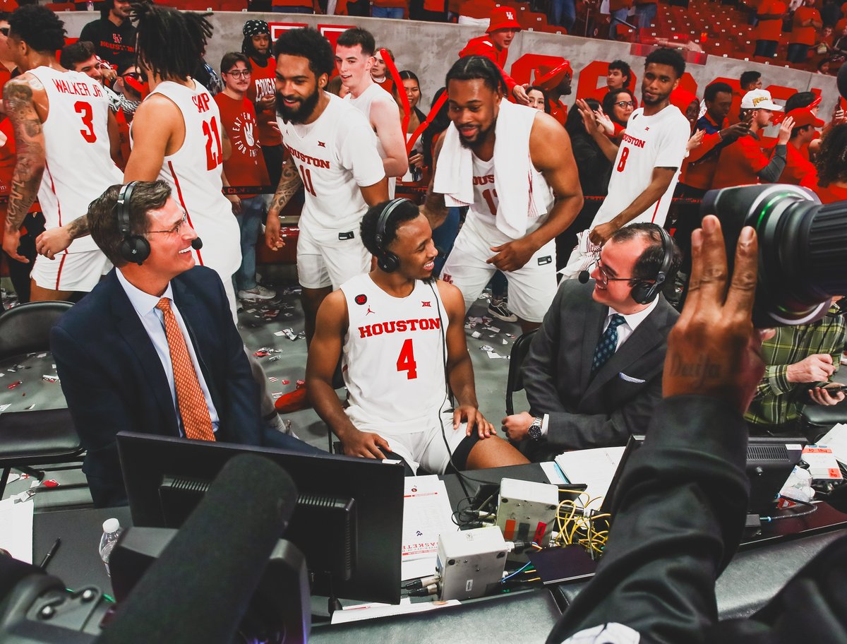 Join us as we congratulate our newest member of @UHouston Class of 2024 Way to go, #⃣4⃣ @LjCryer! What it's all about! #Culture #ForTheCity x #GoCoogs