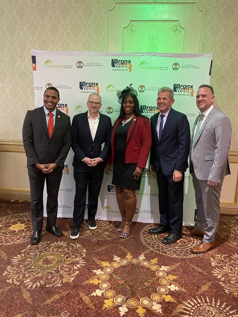 I had the pleasure of joining the 25th Annual Bronx Bankers Breakfast, as part of Bronx Week. From Hunts Point to Kingsbridge, Spofford to Arthur Ave, @NYCEDC is working with our partners to strengthen neighborhoods across the Bronx.