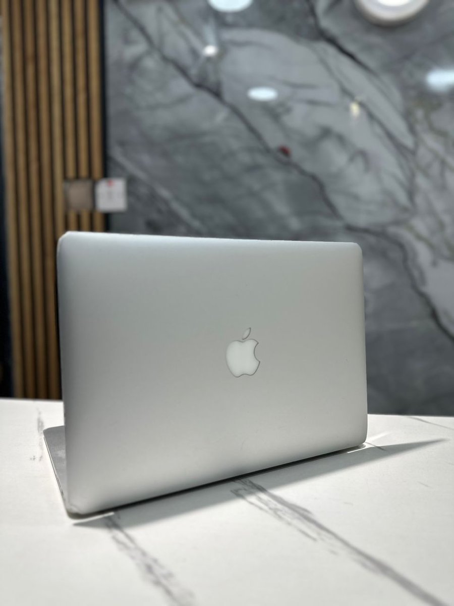 Zgadgetss's tweet photo. Deal‼️ 2017 Apple MacBook Air 13” Intel ||Corei5 1.8GHz 8gb ||Ram 128gbSSD ||Intel UHD Graphics 6000 1536 MB
Price:₦235,000
To place an order, send a DM or Call/ Whatsapp us on;
08080003995
08118161797
#notcoin #Emmanuel #Ebaide #HarryandMeghaninNigeria https://t.co/Do2DfjJf7b