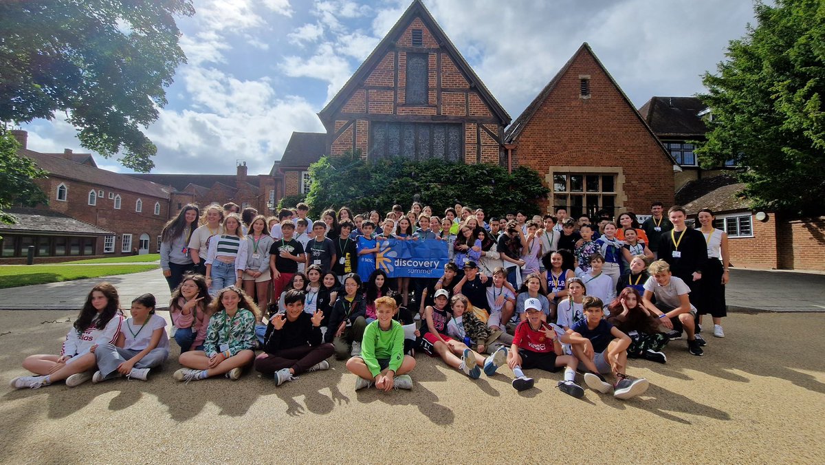 discoverysummer's tweet photo. Thanks to our 2023 Radley student for the lovely review. Find out more about our summer school for international 11-14 year olds near Oxford at https://t.co/XXGOFOXAiq #summerschool #oxford @RadleyCollege @qualityenglish https://t.co/GrFPjirQAG