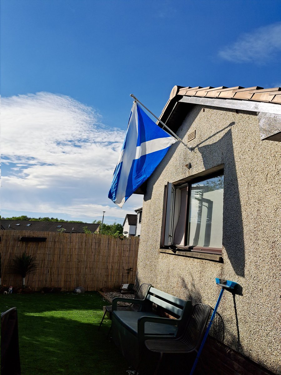 Love the Saltire flying in the sunshine