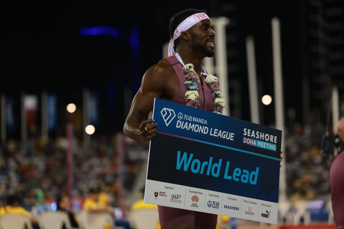 World Lead for Bednarek! @kenny_bednarek remains calm and uses his strength to ease away in the second half of the race to take the win at the #DohaDL🇶🇦. He runs a World Leading 19.67 🚀 #DiamondLeague 📷Marise Nassour