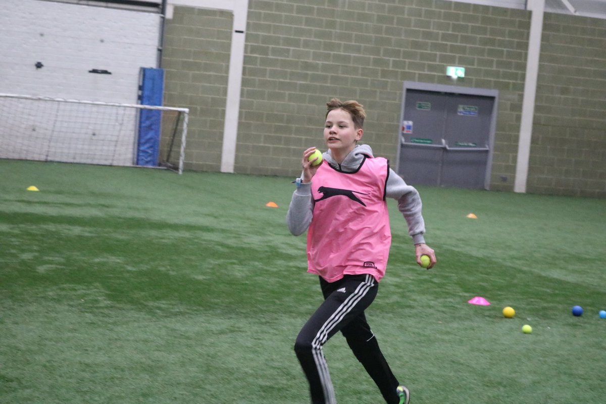 🚨 𝗩𝗘𝗡𝗨𝗘 𝗖𝗛𝗔𝗡𝗚𝗘 🚨 Please note our #PLKicks Inclusive sessions on Wednesday evenings will soon move to a new location. 📍 Northcott School, Dulverton Close, Hull, HU7 4EL The first session at this new venue will take place on Wednesday 22nd May (5.30-7pm)