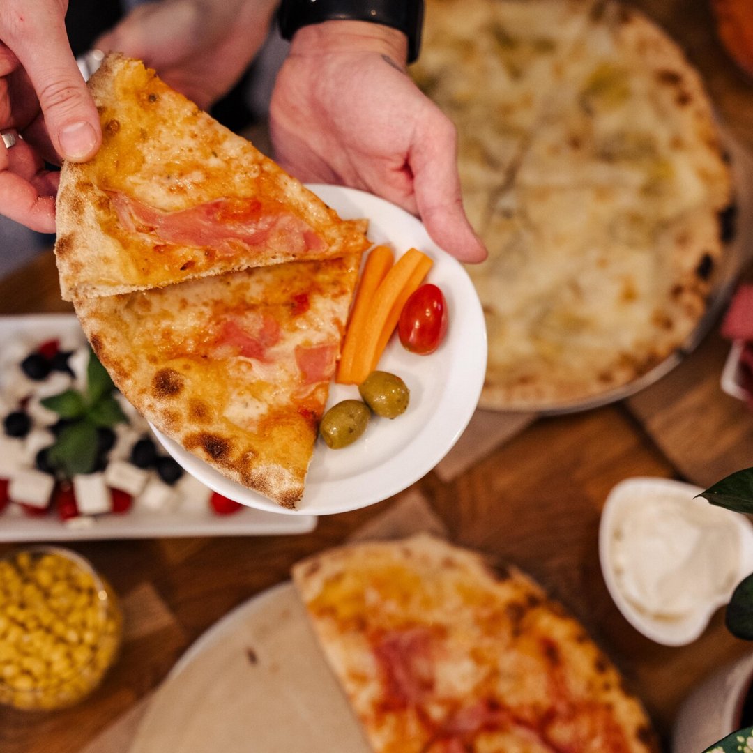 As the week draws to a close and the weekend beckons, treat yourself to a delightful culinary experience at The Pizza Room!

#ThePizzaRoom #ItalianPizza #HomemadePizza #PizzaLondon #Hackney #MileEnd #Poplar #SurreyQuays #NewCross #ItalianPizzeria #pizzauk #HandcraftedPies