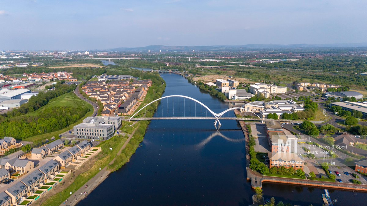 markfletcher50's tweet photo. The Infinity Bridge, Stockton on Tees looking resplendent on a beautiful evening ahead of tomorrow's Tees Regatta (Pics: ©MI News | Shutter Press) #Teesside #STOCKTONONTEES #Stockton #InfinityBridge #RiverTees @stocktoncouncil https://t.co/mtgTadsBt4