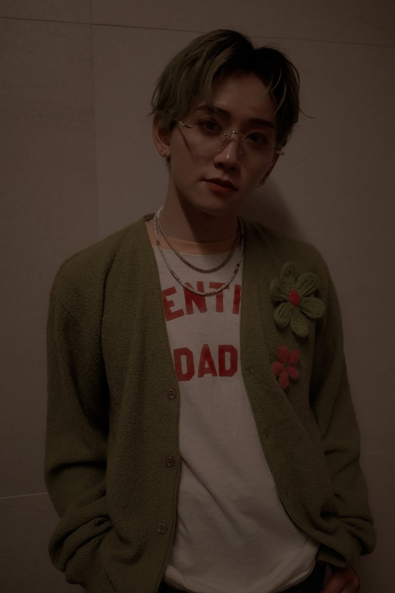 EBOYMSH's tweet photo. 24/7 handsome. https://t.co/zJFLibJTah
