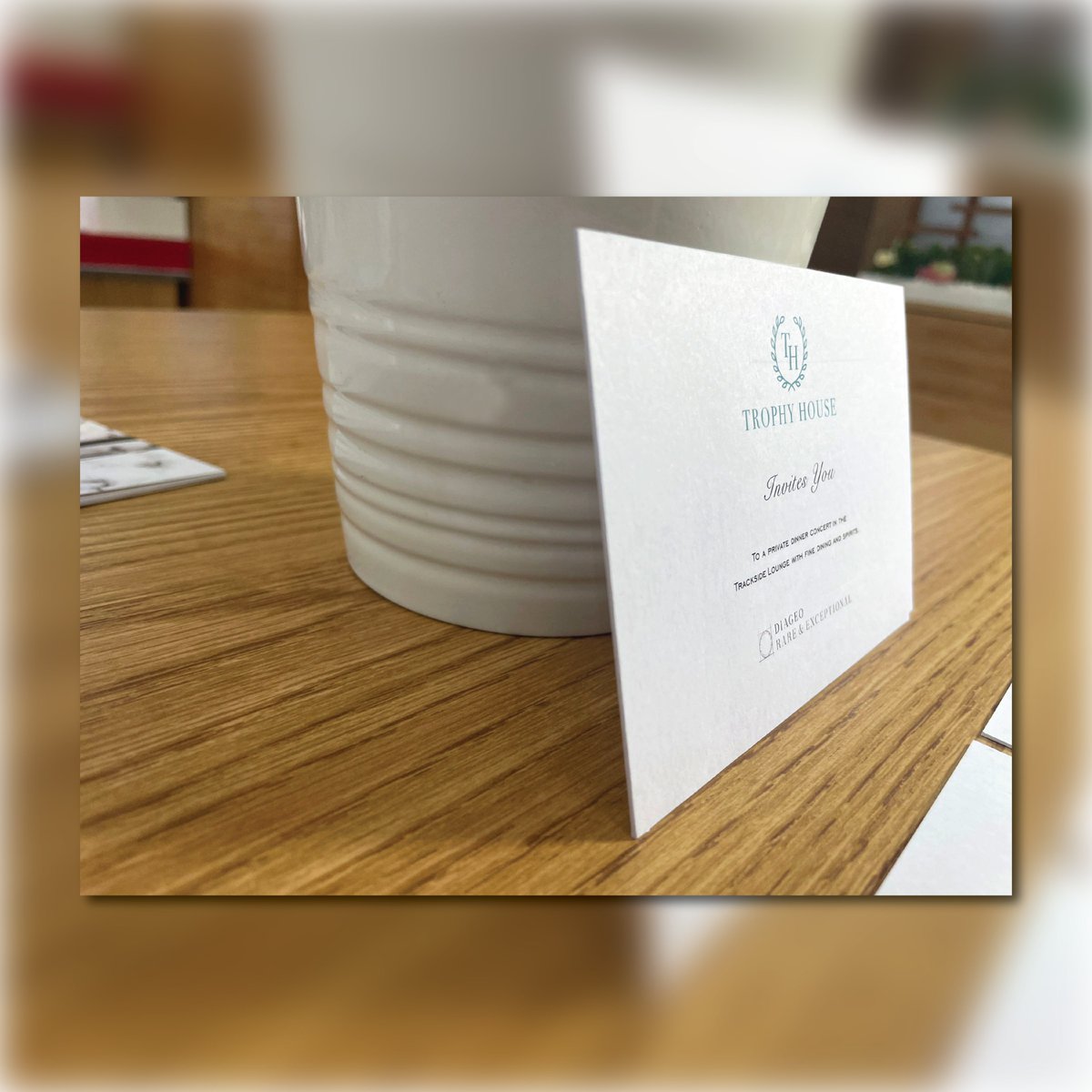 LifeInColors_'s tweet image. Announcing something special?  Our 2-ply postcards are here to make your event unforgettable! Crafted with precision and attention to detail in our print shop, these postcards are perfect for invitations, save-the-dates, or event announcements!