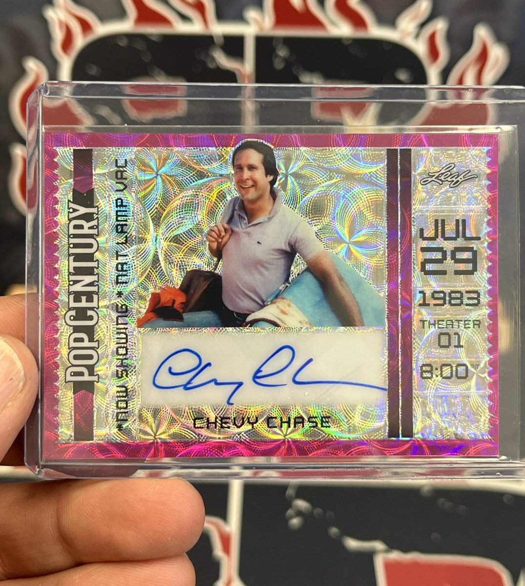 Chevy Chase as Clark Griswold Pink Kaleidoscope Auto /7 pulled today in our @Leaf_Cards Pop Century Breaks! 💥💥 @ChevyChaseToGo #chevychase #nationallampoons #movies #actor #autograph #groupbreaks #boxbreaks #casebreaks #thehobby #popcentury #like #collect