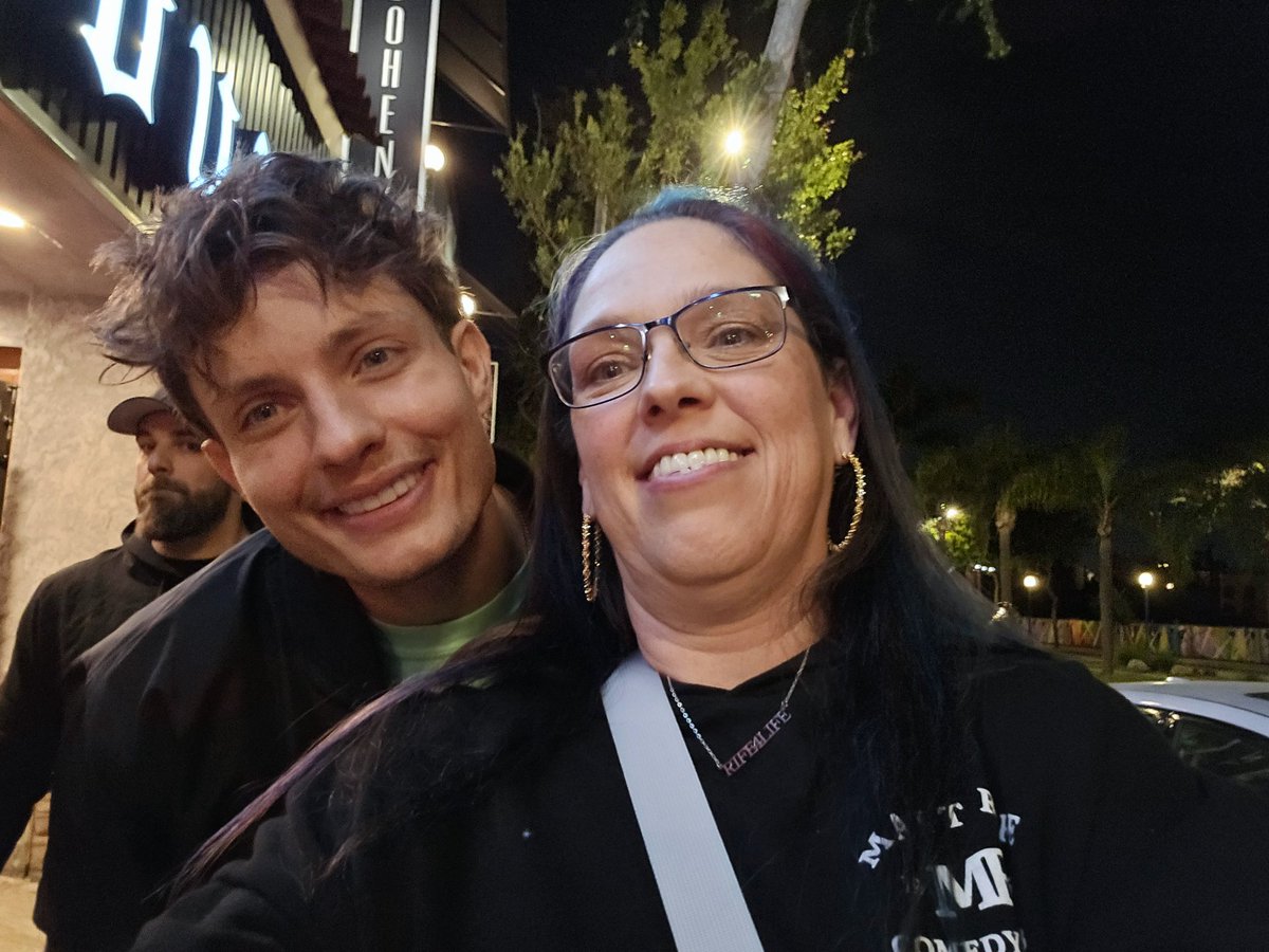 StephW805's tweet photo. I just cannot even stop smiling from just the best time at the @theTroubadour and @HollywoodBowl shows of @mattrife.  He is just the BEST EVER!!!  You will never regret going to a Matt Rife show EVER!!! Nothing but Happiness, Joy and Laughter to be had when around him 😍💯💥💫 https://t.co/N5EZUsyRvA