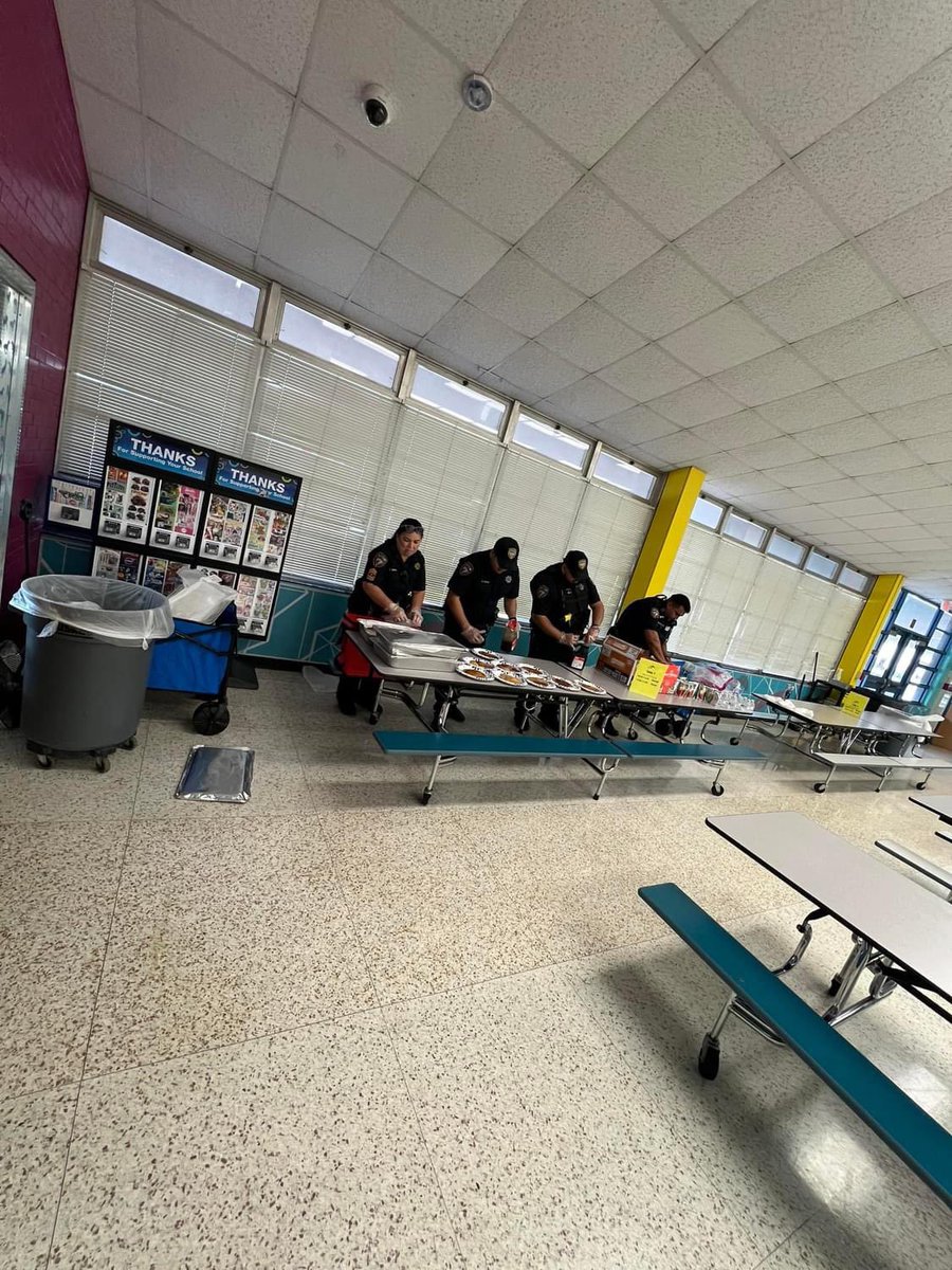 East Aldine Deputies  spent our morning at Raymond Elementary  for "Pancakes with Police".  We cook up these pancakes and deliver them to the school and serve them up to our kids, so much fun and these kids have great questions for us.