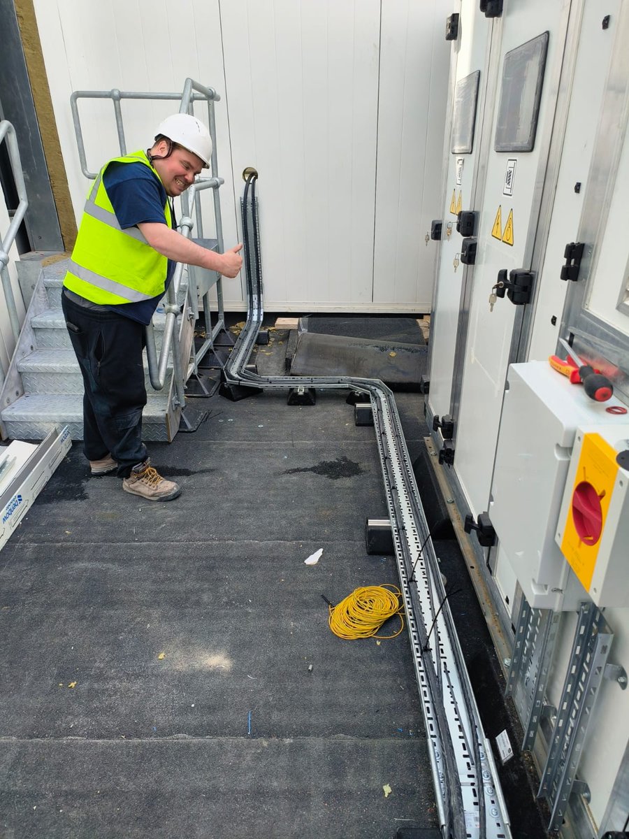 WBB Electrical tweet media