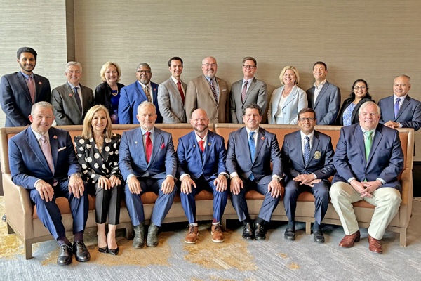 parminderdeo's tweet photo. I’m honored to be elected to the Texas Medical Association Board of Trustees as the #MedicalStudent Section representative. Grateful to serve alongside such inspiring physicians and further the #TMA vision! 🫀🩺
About me: https://t.co/aKrhNmUTiO

#TexMed2024 #MedTwitter #Advocacy https://t.co/AV5xjnCbno