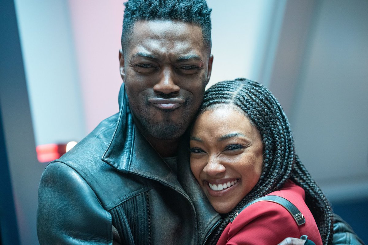 iamDavidAjala's tweet image. Team SMG. #burnhamandbook #letsfly #justbookit