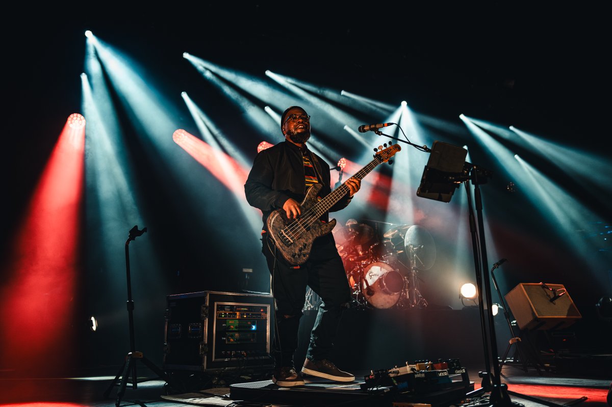 Thursday night, for over three hours, <a href="/treyanastasio/">Trey Anastasio</a> and Classic TAB performed a rousing 17-song set in front of a sold-out crowd at <a href="/saltshedchicago/">The Salt Shed</a>.

📸: <a href="/joshdruding/">Josh Druding</a>