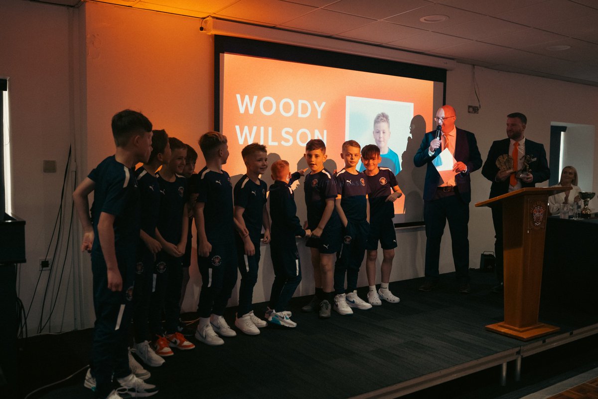 🥳 A brilliant night to end a wonderful season for the Foundation Phase.

🧡 Thanks to all the parents and players for coming this evening.

🍊 #UTMP