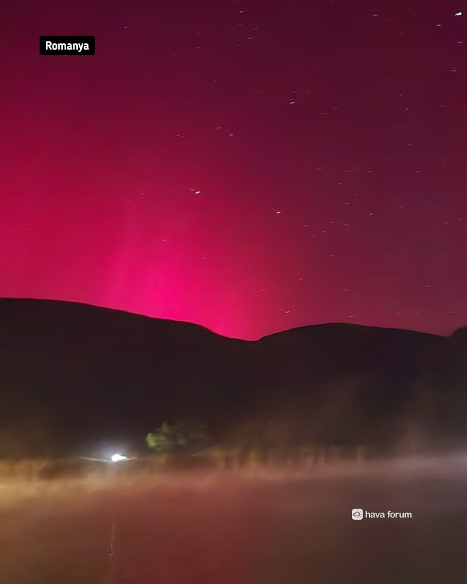 Son Dakika: Kuzey (kutup) ışıkları Balkanlar'a kadar indi. Türkiye'ye çok yaklaştı. Fotoğraf Romanya'dan... Haydi Türkiye, yap bu gece bir şov... 🌌👇🏻