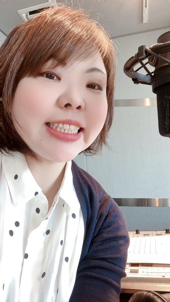 さ。今日も📻やろ！
いい天気だ☀️✨

#土曜日朝の早起き
#ラジ活