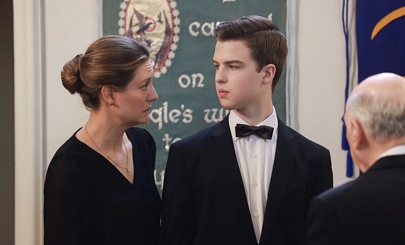 DiscussingFilm's tweet image. First look at the final episode of ‘YOUNG SHELDON’

Releasing next week.