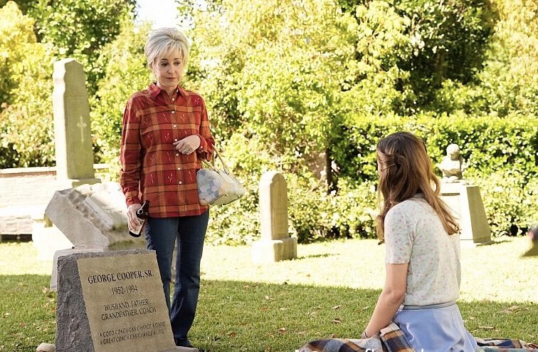 DiscussingFilm's tweet image. First look at the final episode of ‘YOUNG SHELDON’

Releasing next week.