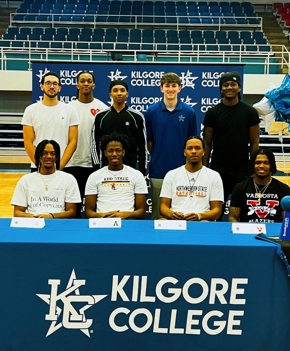 Congratulations to a few of our sophomores signing today. @JamilMuttilib ➡️ @AppStateMBB @kaleb_hoops13 ➡️ @LSUA_MBB @ihoopwillie23 ➡️ @NSUDemonsMBB @PeterMckey2 ➡️ @VSUBasketball @jamirrr__ ➡️ @UAMMBB More to come soon! See you’ll at graduation at 6pm. ⚫️🔵⭐️🤠