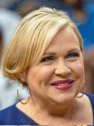 Inspiring day- 21st Annual Focus On Melanoma Patient Conference <a href="/pennmedmelanoma/">Tara Miller Melanoma Center</a> <a href="/PennMedicine/">Penn Medicine</a> Partnering with our patients every step of the way. Thank you Holly Rowe <a href="/sportsiren/">Holly Rowe</a> for sharing your own personal story with #melanoma. You inspired us all!