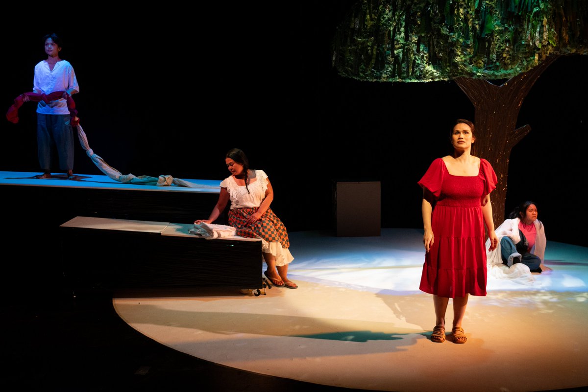 There are only a few showtimes left for HOMECOMING!

FRI, MAY 10, 7:30 PM
SAT, MAY 11, 2:00 PM &amp; 7:30 PM
SUN, MAY 12, 2:00 PM

From $29 🎟️: thecultch.com/event/homecomi…

Set in Canada and the Philippines, HOMECOMING is a beautiful new play, full of humour and magic. 🦋

<a href="/urbaninkVan/">Urban Ink</a>