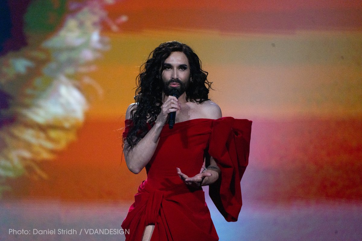 Charlotte Perrelli, Carola, Conchita Wurst / Interval Act 2
#Eurovision