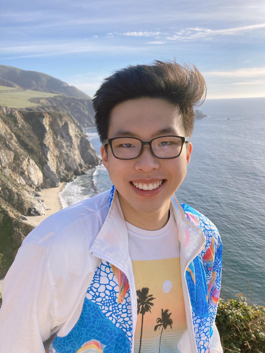 therubinlab's tweet photo. We’re thrilled to congratulate our stellar lab manager @LeoCTSong on his grad school decisions and announce that Leo will be continuing with the Rubin Lab as a graduate student through the UC Berkeley Comparative Biochemistry department!  🎉🧬🐻🧑‍🔬 https://t.co/5IlI1nSQoj