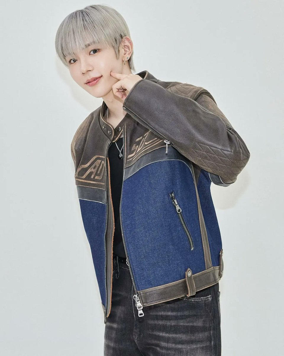 [OFICIAL I 240509] Naver ha compartido estás fotitos de #SHOTARO 📷📷🧡🤍🧡

©️ riizepics 
[Shotaro Chile] 🌈

#SHOTARO #쇼타로 #大崎 #将太 #앤톤 #RIIZE #라이즈 #RISEandREALIZE #RIIZE_CL  #RIIZING #WE_RIIZE 
#FOREVER_SEVEN_RIIZE
#리이즈_영원히_7이다