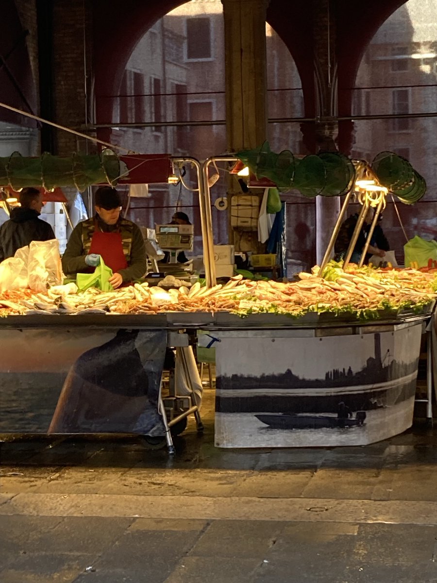 📍Rialto Fish Market, Venice