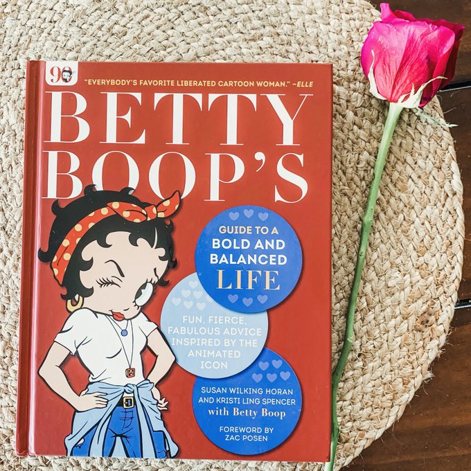 #FridayVibes ~ The perfect gift for #MothersDay. Filled with #fun, facts, #humor & classic images. Information & inspiration for all the #Moms in our life! 🤗 #wellness #Happiness #Reading #books #WritingCommunity @bettyboopnews @BoopPrezSays amazon.com/Betty-Boops-Gu…