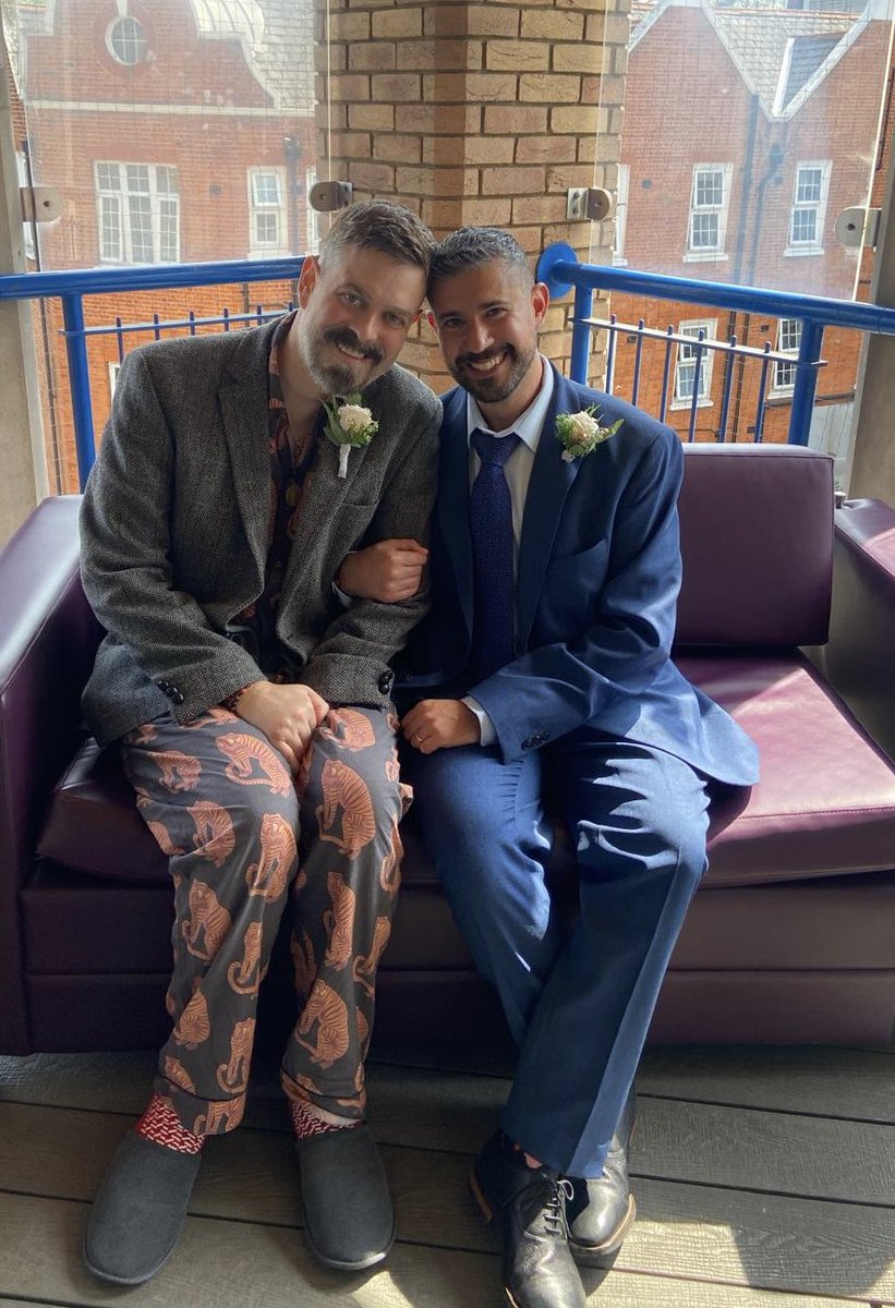 Nothing was going to stop us getting married, especially not cancer… and against all adversity, today we tied the knot and became husband & husband. A poignant, but happy day. ❤️