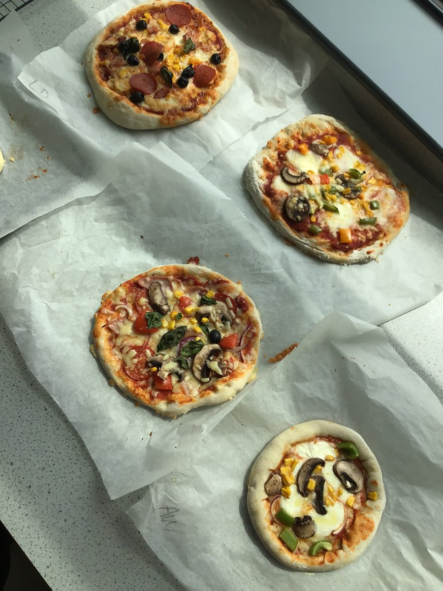 Miss Crossley tweet media