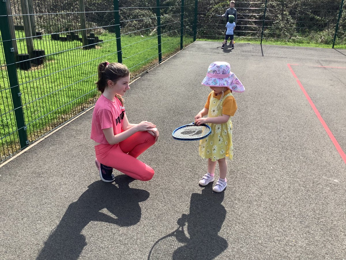We were so excited to spend time with our buddies this morning and had great fun playing together in the sunshine <a href="/stjosephsps/">St Joseph's RC PS</a> <a href="/p6stjoes/">Primary 6</a>