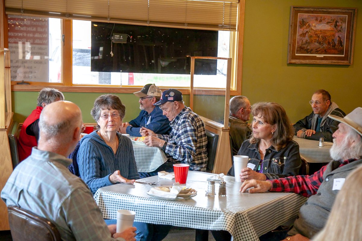 Had a great lunch at the Busy Bee Cafe meeting with Montanans and answering their questions on the importance of creating jobs, fighting inflation, and securing our southern border.