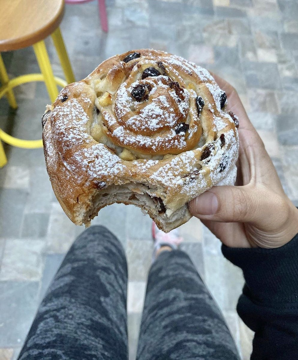 Bakers Delight tweet media