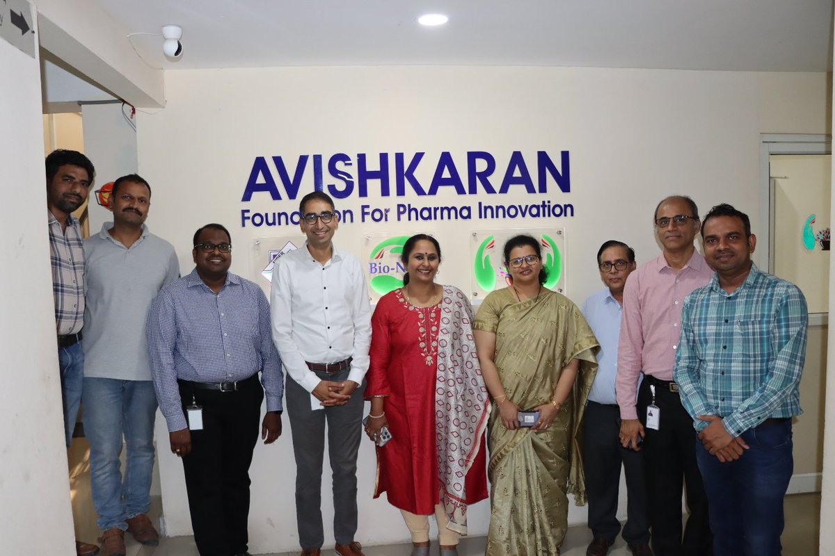 NIPERHyd's tweet photo. Senior Leadership Team of @bmsnews Bristol Myers Squibb (BMS), Hyderabad visited @NIPERHyd to explore potential collaborative opportunities.
@Pharmadept #niperhyd #pharmadept #niper #opportunities #bms #govtofindia https://t.co/fwY7OenLXz