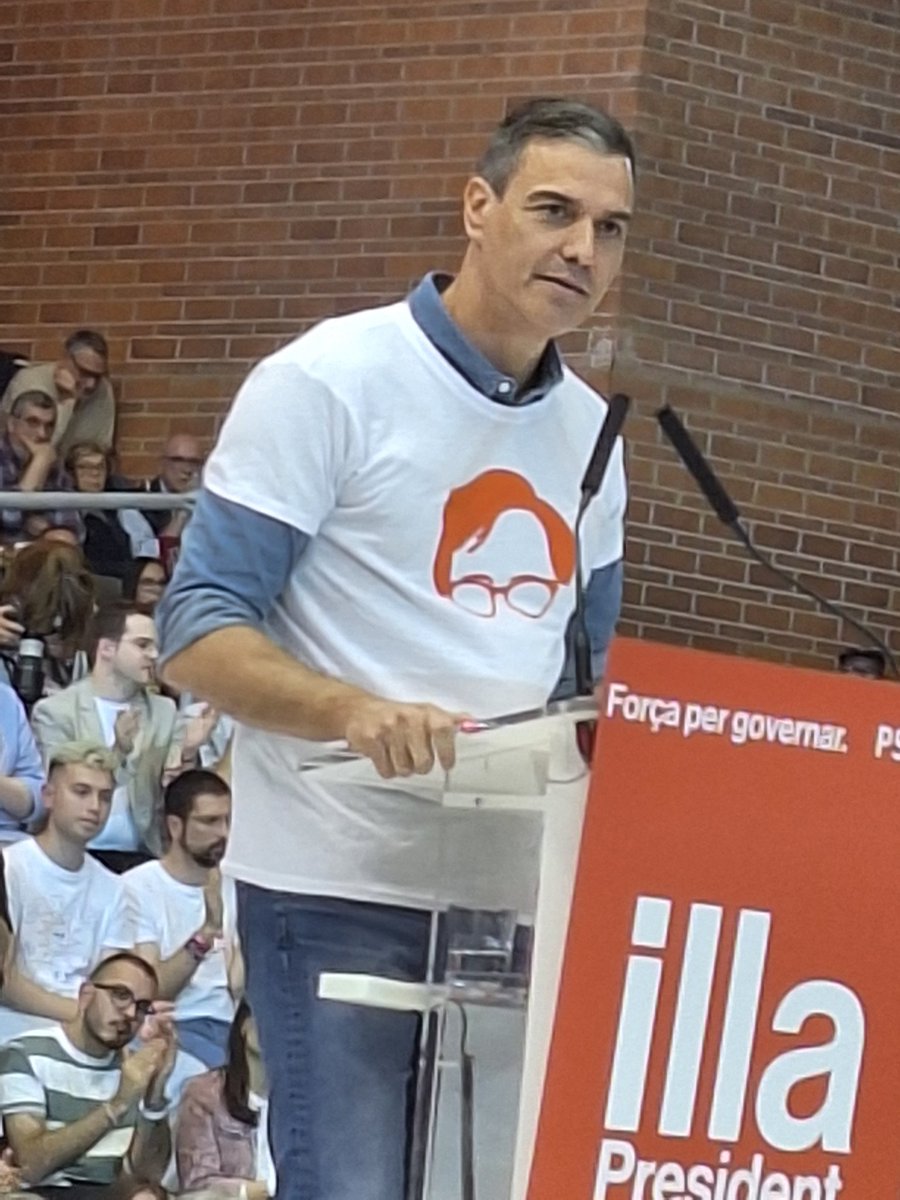 xaviersabate's tweet photo. Diu @sanchezcastejon que Catalunya necessita un President que desvetlli les potencialitats de Catalunya com @salvadorilla @socialistes_cat @EbrePSC  #IllaPresident https://t.co/BYuJdUyWOw