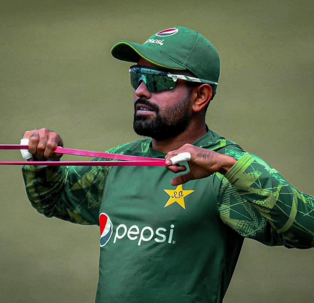 Rahul_jaat001's tweet photo. Overrated? #GobarAzam 
If agree please do REPOST it.

#BabarAzam𓃵 #IREvsPAK #IREvPAK #PAKvIRE #PakistanCricket #GTvsCSK #Arvind_Kejriwal https://t.co/84pyVxjUbZ