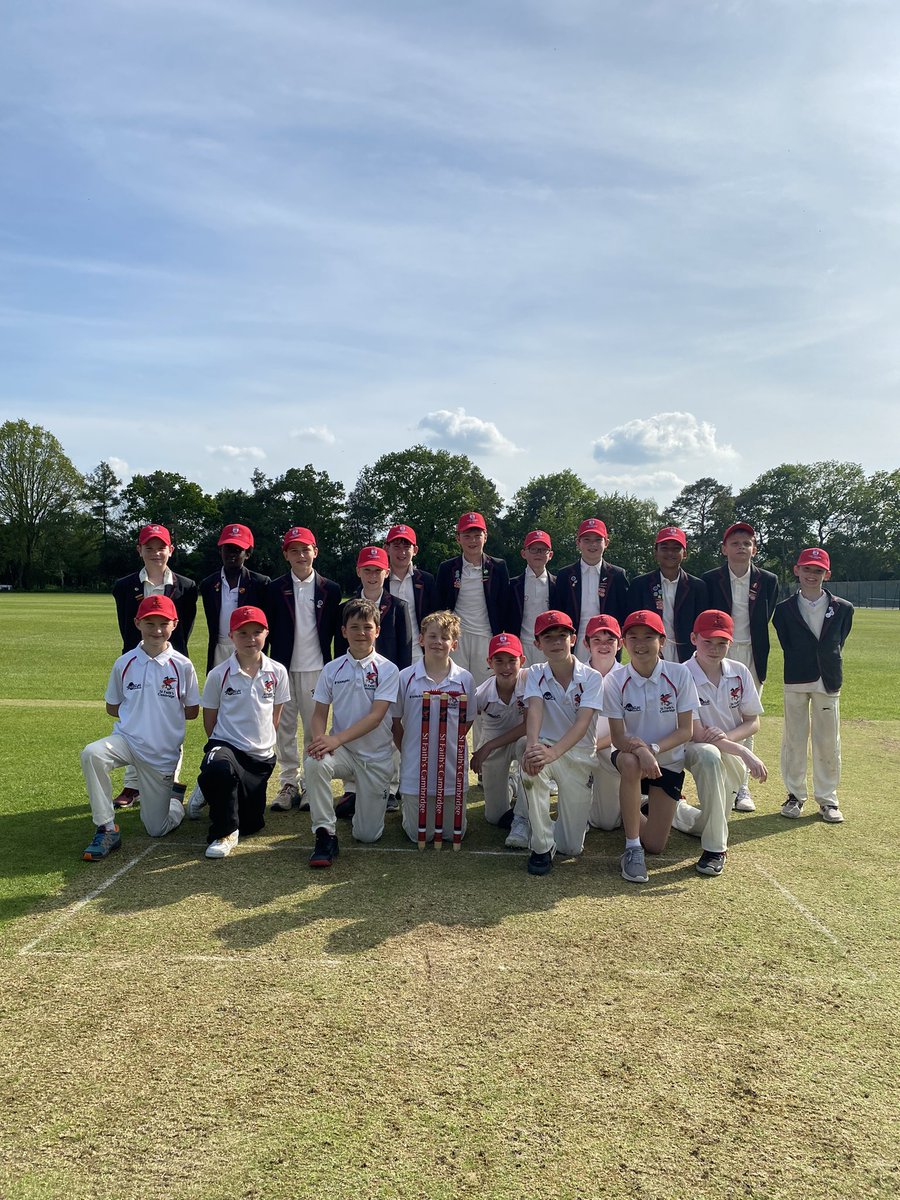 It was an absolute pleasure to host @kentcollegeuk U11 Boys as part of their cricket 🏏 tour this afternoon! 3 closely contested games took place in the glorious sunshine ☀️ at Latham Road, the perfect way to go into the weekend! Enjoy bowling tonight 🎳 #wyverns #cricket