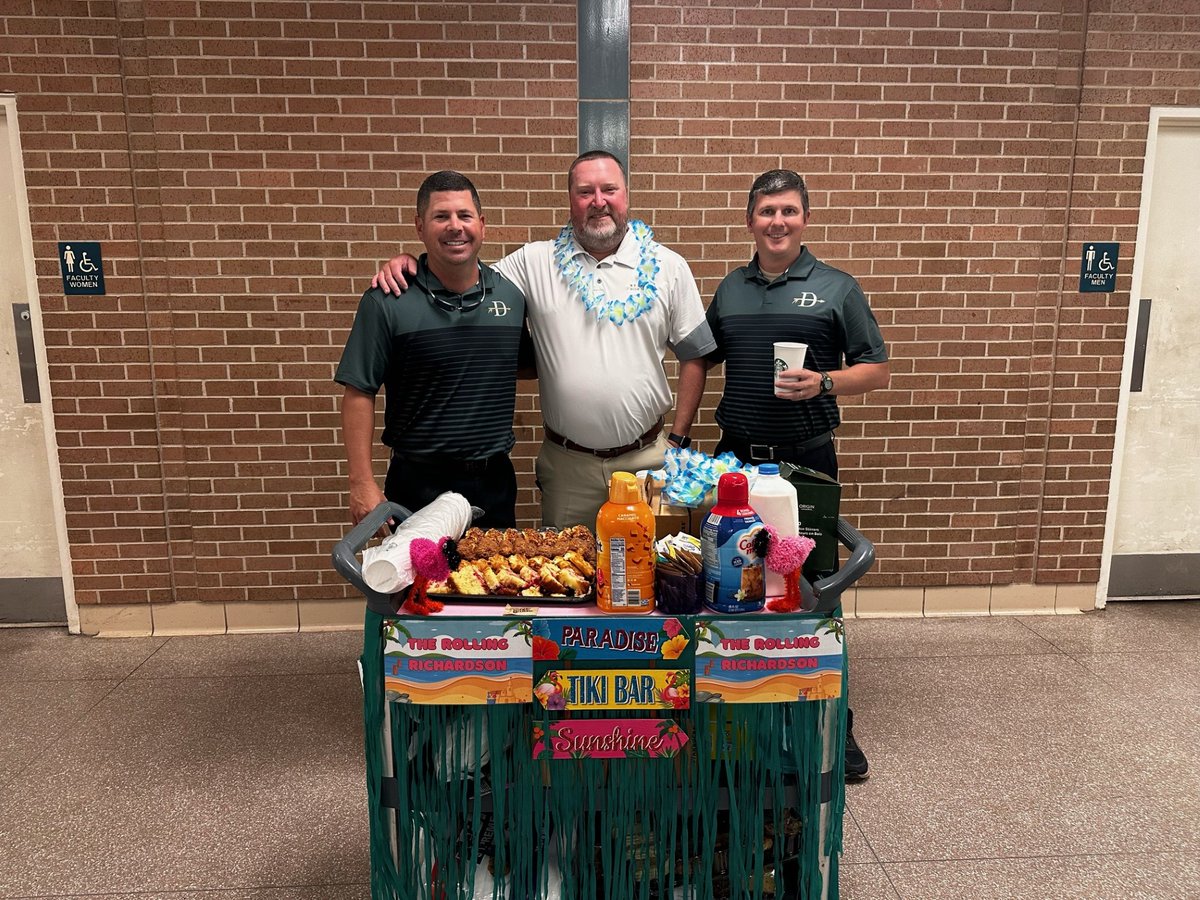 DHS_Warriors's tweet photo. Thank you to everyone who helped us celebrate our teachers this week! A special thanks to Representative Barbara Drummond for her continued dedication to the Davidson family! #GoWarriors https://t.co/MVZOJNOzA2