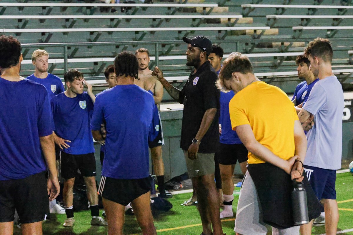 Match Day! Kickoff 6pm CST. (Broadcast starts at 5:30pm) <a href="/bluegoosesc/">Blue Goose SC</a> 
Livestream link youtube.com/@LCAKnightsSpo…