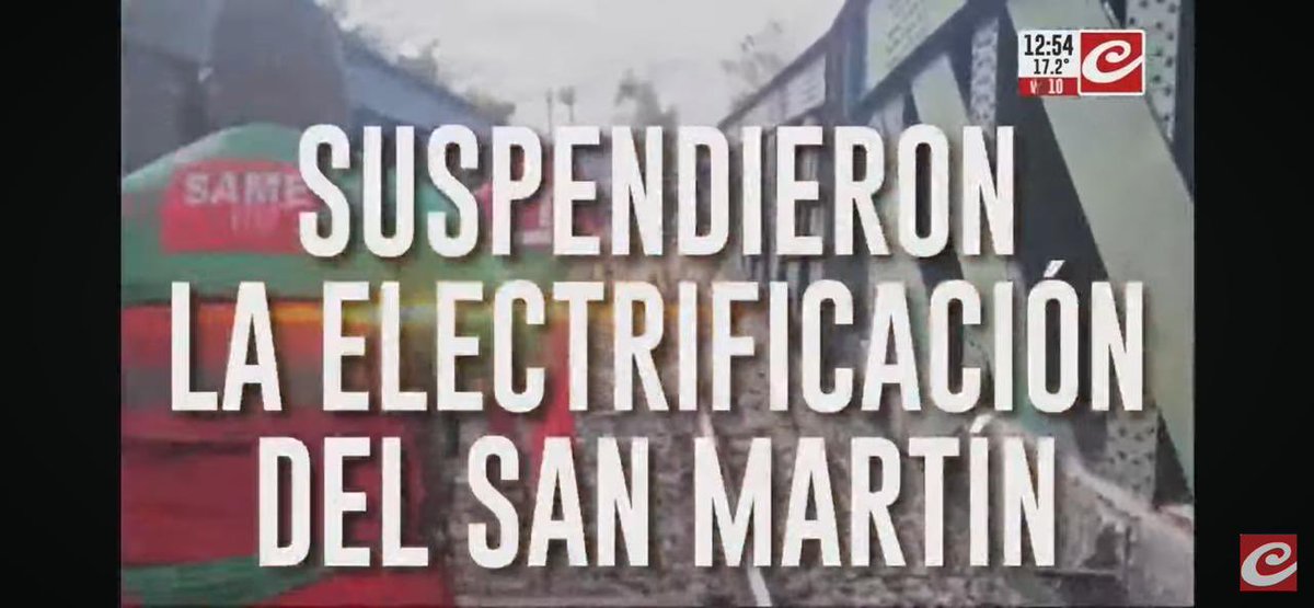 porqueTTarg's tweet photo. “Trenes”

Porque en Crónica revelaron que hace 10 días que la línea San Martín trabaja sin señales porque se roban los cables y el Gobierno no los repone inmediatamente. https://t.co/HmA4iRZ7qf