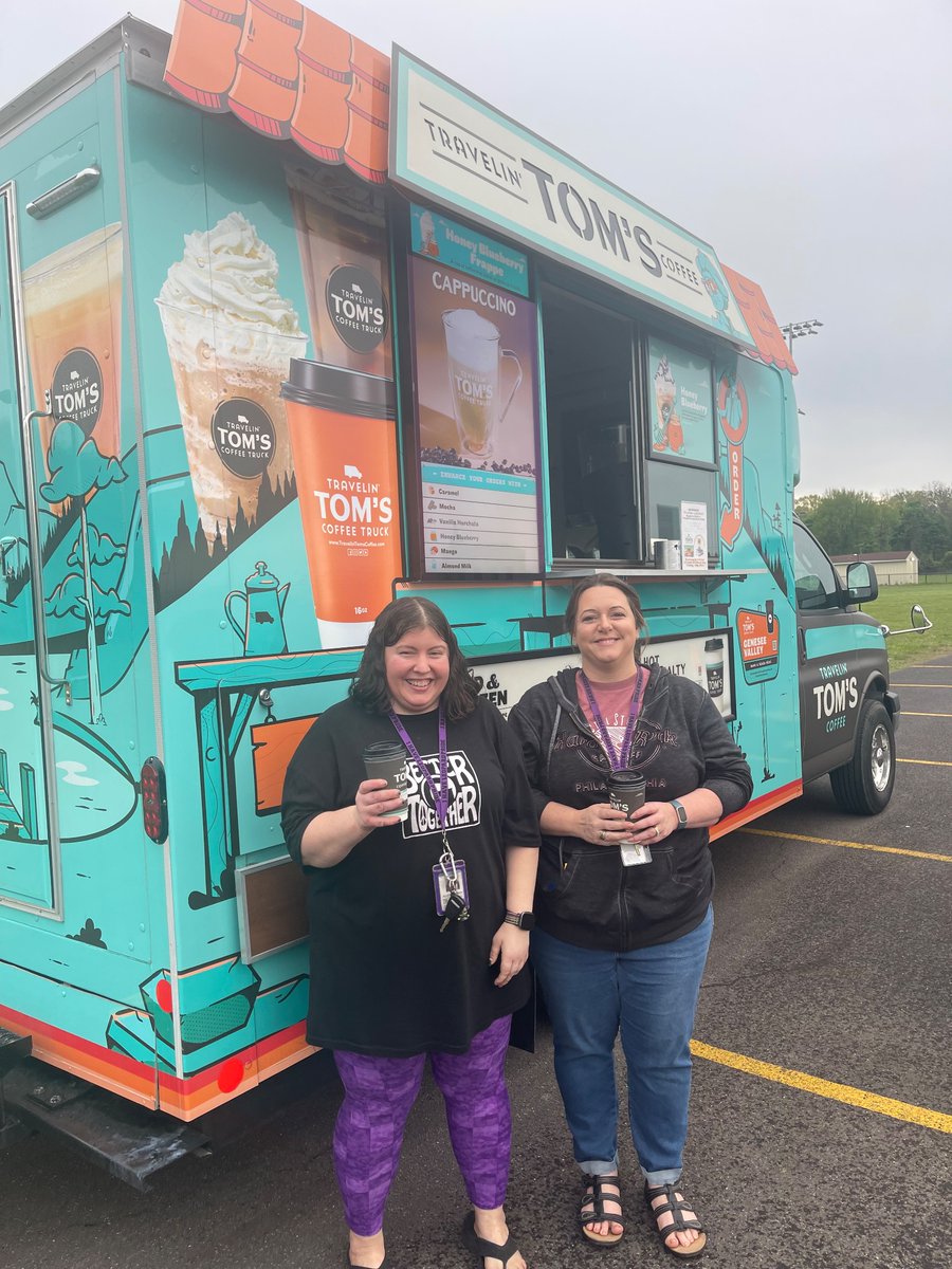 A big thank you to our PTSA, especially President Nichole Siwicki, who arranged for free drinks for our staff from the coffee truck &amp; a table full of treats in honor of staff appreciation week!! 💜🖤 #WeAreOdyssey <a href="/CHepburnChange/">Dr. Corey T. Hepburn</a> @GCSDsuper <a href="/nmsiwicki/">Nichole Siwicki</a>