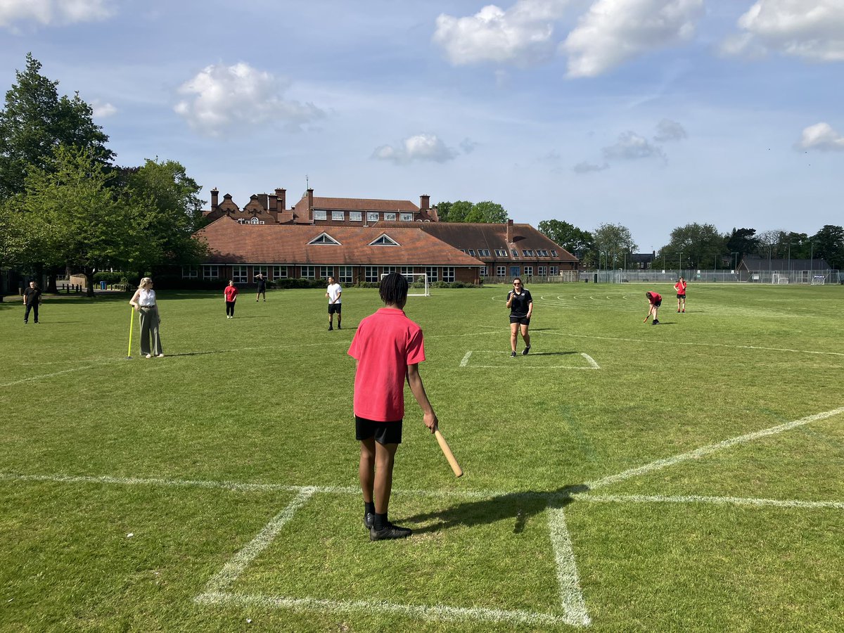 Couldn't have picked better weather 🌞 Staff and students mixed Rounders ⚾️ Brilliant event from everyone 👍 Loads of half and full rounders and some great catches 👏 #winners