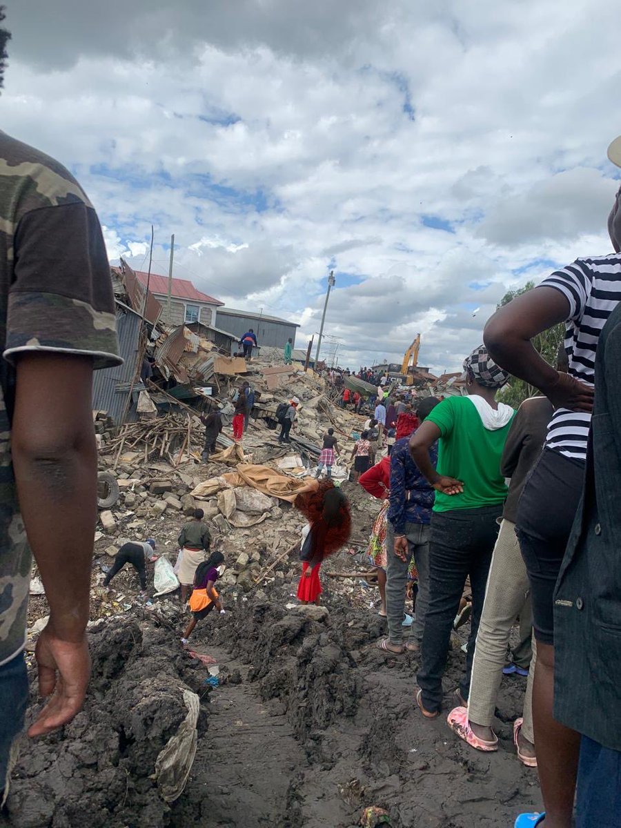 Liz_Kimani's tweet photo. Today, as many Kenyas commemorated #NationalTreePlantingDay by planting trees, in the spirit of the #ZeroHunger Initiative @aphrc, I stood in solidarity with those heavily impacted by the floods & resultant government actions of demolishing their houses as a safety measure. 

I spent some time with @ViccoMukuru @ShakurNjeru1 in Mukuru Sinai slum- I shared food with them - @ViccoMukuru are running a community kitchen, feeding ~300 people two meals everyday during this crisis. They get support from well-wishers like you & me - Any support is so direly needed & appreciated. 

We visited the demolition sites - It was calm, though I could feel the sadness in peoples hearts as they watched the bulldozer bring down the houses. #VICCO & other groups are promoting peace in the community by encouraging the youth & others in the community to be calm & accept the situation without violence. 

My heart is always so warmed by their work & that of the many other grassroots organizations that @Zero_Hunger_Ke at APHRC works with. They are literally the life of their communities. They do what even the mighty government would find hard to do. They penetrate their communities, they sustain their communities, they create resilience in their communities in such a time as this! 

If I were the government, I would allocate funding to these groups as part of social security. Still wondering how I could be of help in helping such great groups access the @UNFCCC #Loss & #Damage #LossDamage Fund to support their communities deal with & adapt to #ClimateChange impacts. That’s in my radar to explore. 

Their urban farm was unfortunately affected by the floods - but it was spared from demolition. The government representatives in the community respect it.🙏

#ClimateCrisis 
#ClimateAction 
#ClimateActionNow 
#ClimateJustice
#ClimateJusticeNow 
#Solidarity 
#SocialSecurity
