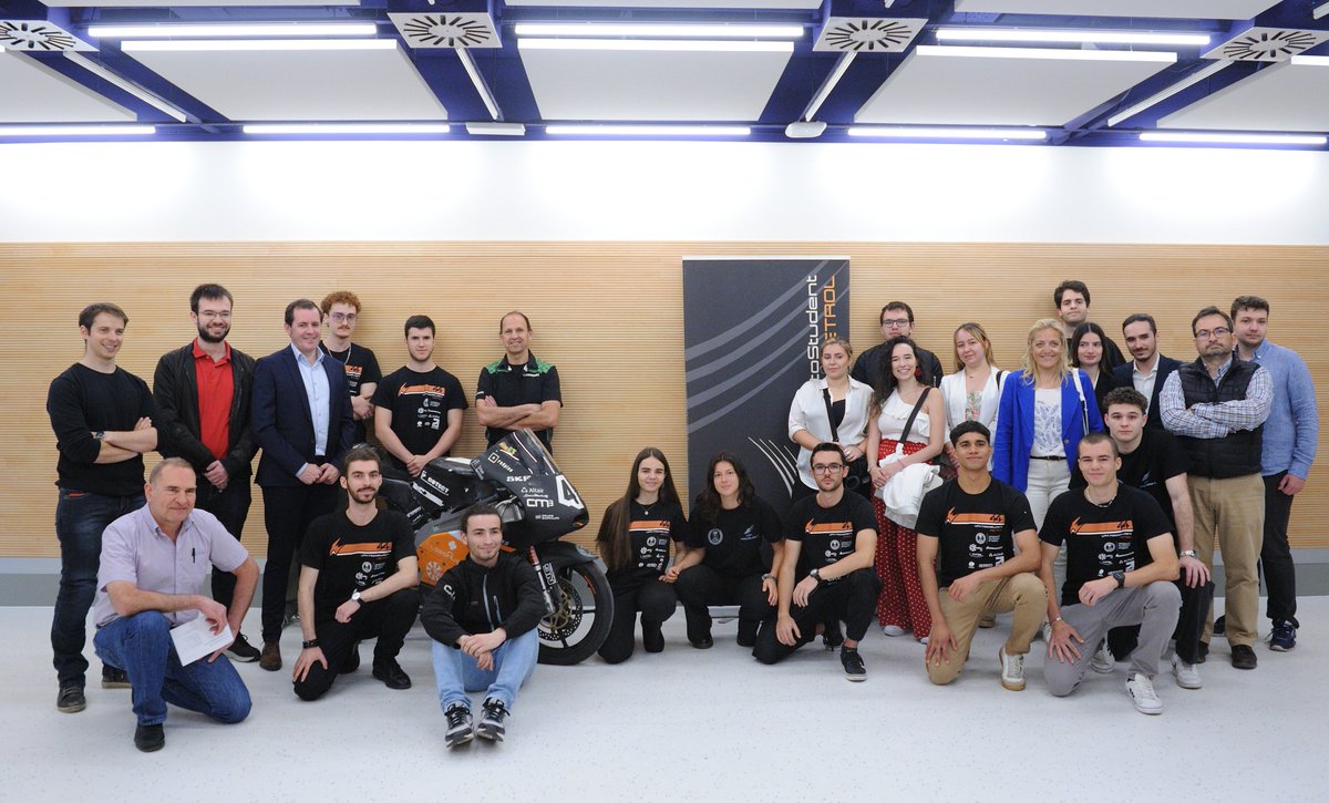 UPM Motostudent Petrol (@upm_motostudent) on Twitter photo ✔️ Desde UPM Motostudent Petrol queremos agradecer a todos los participantes en la jornada de empresas de hoy. Ha sido un placer contar con la participación de
<a href="/Kawasaki_Espana/">Kawasaki España</a>
<a href="/CapgeminiEngES/">Capgemini Engineering España</a>
<a href="/cesol_soldadura/">CESOL</a>
#lasertek
<a href="/cogitimadrid/">COGITIM</a>
<a href="/Aero_Empleo/">Aeroempleo</a>
<a href="/3DSIberia/">Dassault Systèmes</a>
<a href="/Principia_Ing/">Principia</a> ✔️ Desde UPM Motostudent Petrol queremos agradecer a todos los participantes en la jornada de empresas de hoy. Ha sido un placer contar con la participación de
<a href="/Kawasaki_Espana/">Kawasaki España</a>
<a href="/CapgeminiEngES/">Capgemini Engineering España</a>
<a href="/cesol_soldadura/">CESOL</a>
#lasertek
<a href="/cogitimadrid/">COGITIM</a>
<a href="/Aero_Empleo/">Aeroempleo</a>
<a href="/3DSIberia/">Dassault Systèmes</a>
<a href="/Principia_Ing/">Principia</a>