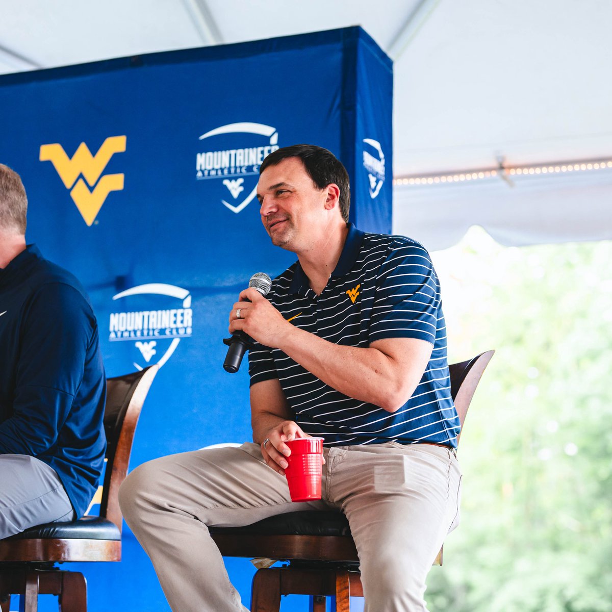 Want to thank all the fans who showed up at the Coaches Caravan this week. @WVU_MAC did a great job. It’s a great time to be a Mountaineer!