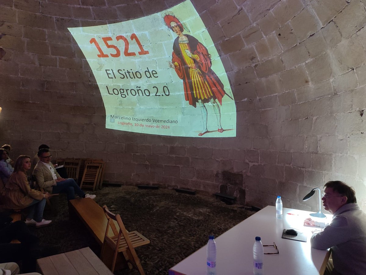 🇯🇪⚔️| El alcalde de #Logroño, @conrado_escobar, y la concejala de Festejos, @lauralazarotr , han asistido a la primera conferencia del ciclo ‘#Logroño en el tiempo'. 🗣️ ‘1521: el Sitio de Logroño 2.0’ por @marcelinoizqui 👉 Más info y próximas citas: acortar.link/Ui3cFt