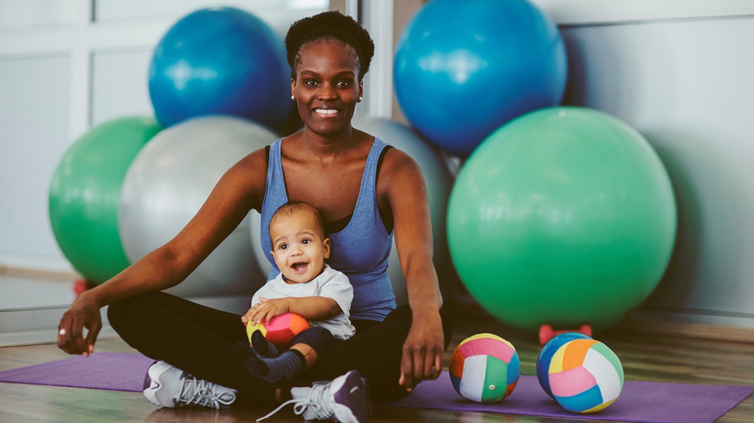 With Mother's Day just around the corner, we sat down with Mass General Brigham Sports Medicine doctors, Meagan M. Wasfy and Adam S. Tenforde. Read their advice for new moms looking to return to intense endurance training after pregnancy. spklr.io/6018omoG